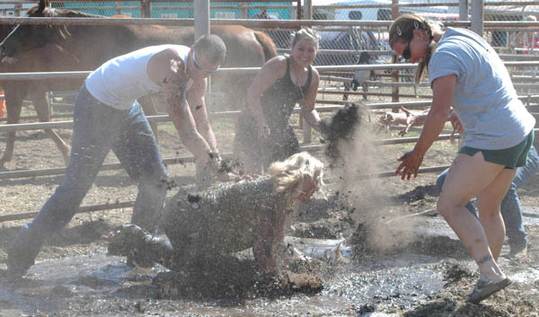 Chrystal Moore's ROC Hall of Fame Mud Bath!